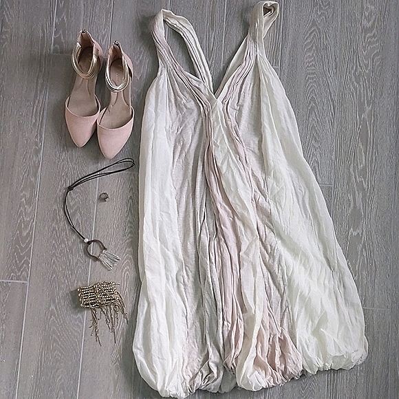 BBCGMAXAZRIA Runway Tulip Dress - Picture 4 of 4